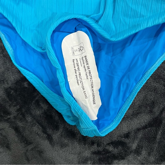 BNWT Simons blue one piece swimsuit - Picture 2 of 4